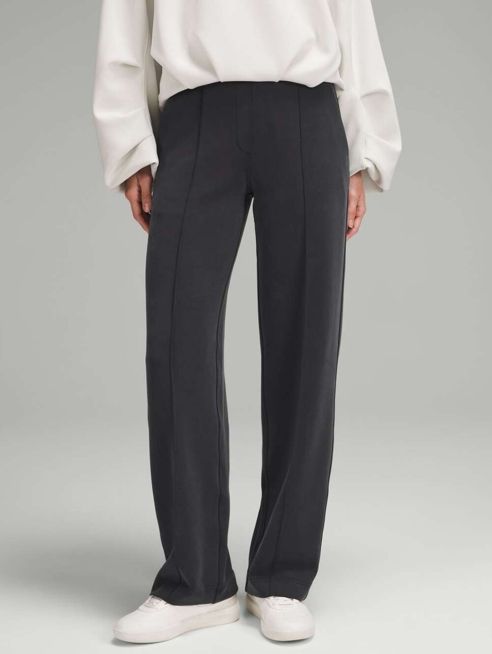 Lululemon Softstreme Pintuck Mid Rise Pants Womens Size Small Black Grey W5GQAS